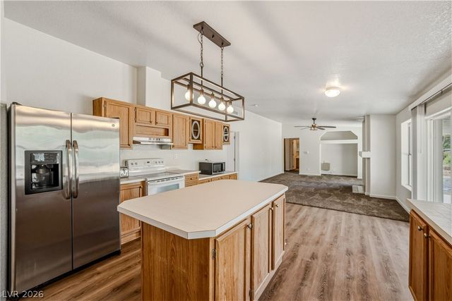 1890 West Dyer Road, Pahrump, NV 89048