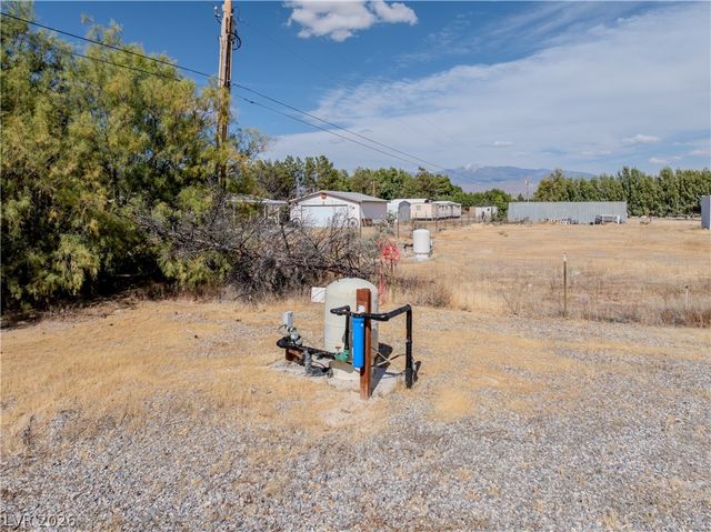 1890 West Dyer Road, Pahrump, NV 89048