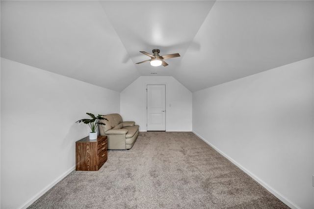 2013 Cool Springs Dr, Bethel Park, PA 15234