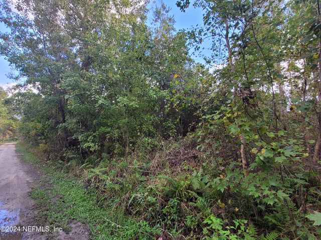 0 LOGAN Avenue, Crescent City, FL 32112