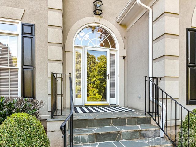 10835 Alexander Mill Drive, Charlotte, NC 28277