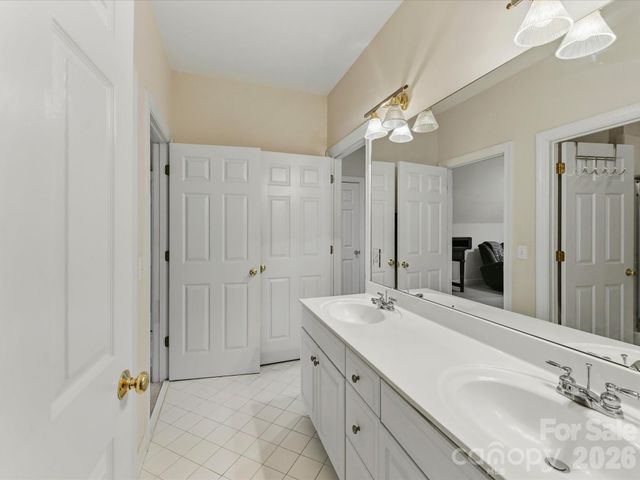 10835 Alexander Mill Drive, Charlotte, NC 28277
