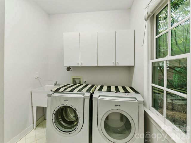 10835 Alexander Mill Drive, Charlotte, NC 28277