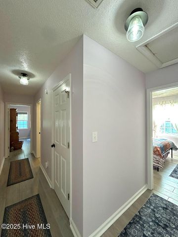 141 Charlton Road, Hubert, NC 28539