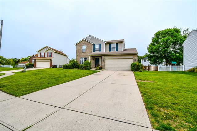 2005 Clearstream Way, Englewood, OH 45315