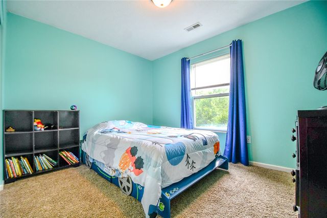 2005 Clearstream Way, Englewood, OH 45315