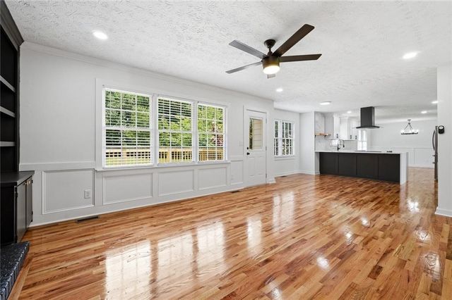 3022 Meadowsweet Trail, Snellville, GA 30078