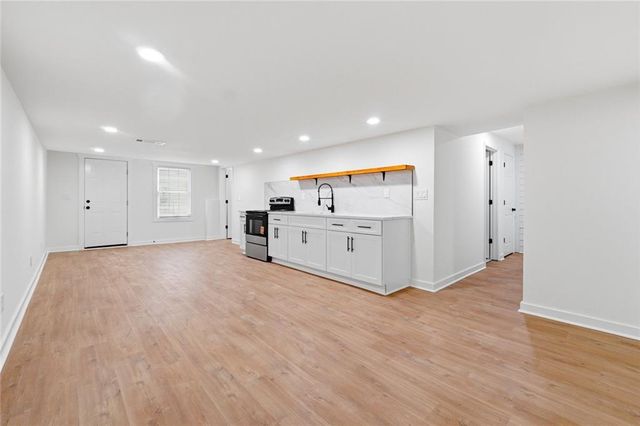 3022 Meadowsweet Trail, Snellville, GA 30078