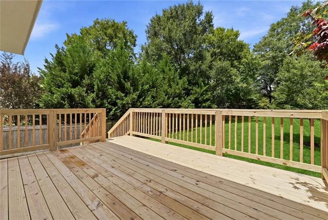3022 Meadowsweet Trail, Snellville, GA 30078