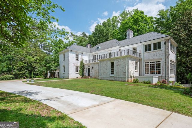 1464 Twin Pines Drive, Macon, GA 31211