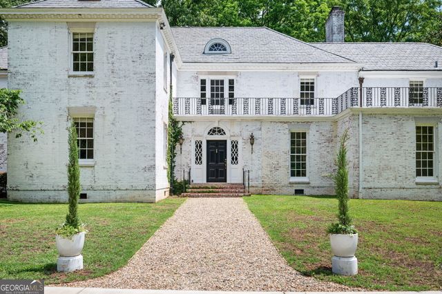 1464 Twin Pines Drive, Macon, GA 31211