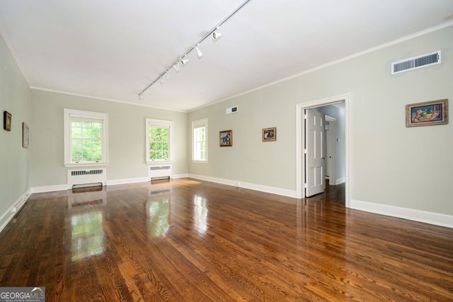 1464 Twin Pines Drive, Macon, GA 31211