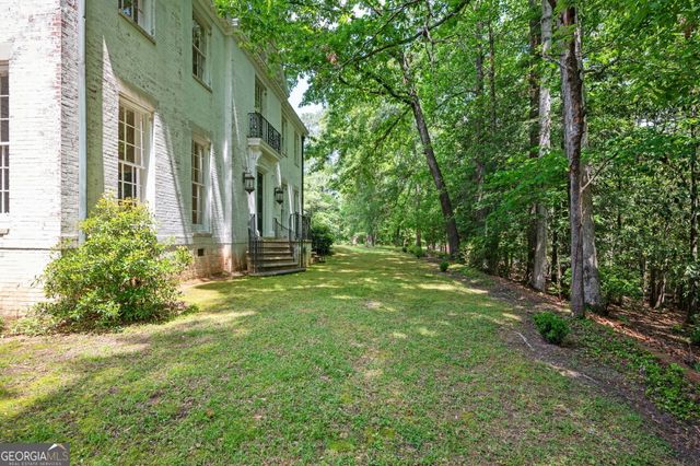 1464 Twin Pines Drive, Macon, GA 31211