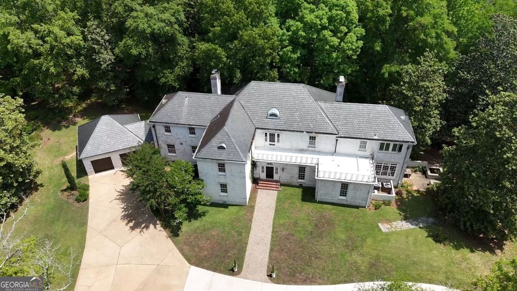 1464 Twin Pines Drive, Macon, GA 31211