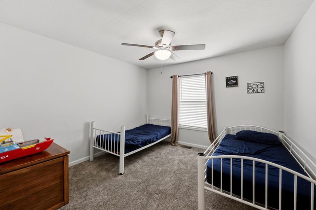 447 Oakland Lane, Harrodsburg, KY 40330