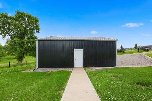 447 Oakland Lane, Harrodsburg, KY 40330