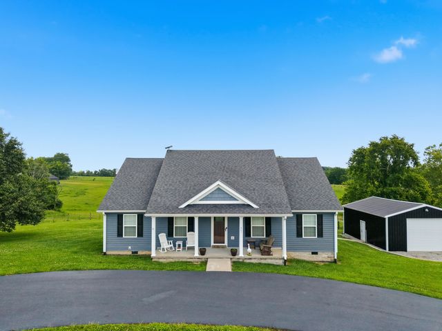 447 Oakland Lane, Harrodsburg, KY 40330