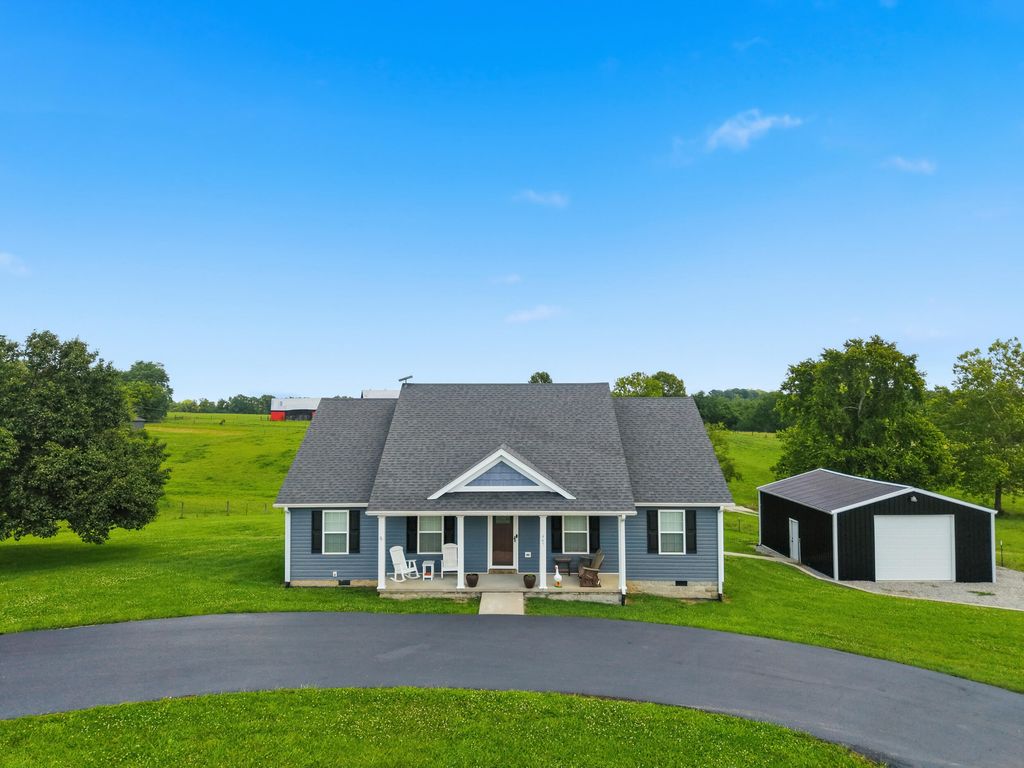 447 Oakland Lane, Harrodsburg, KY 40330