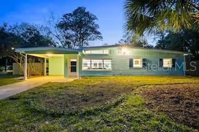 1702 NW 38TH DRIVE, Gainesville, FL 32605