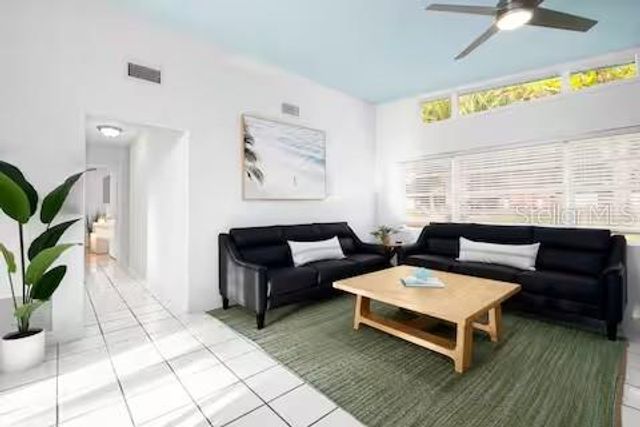 1702 NW 38TH DRIVE, Gainesville, FL 32605