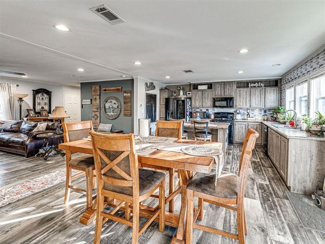 1916 SE 138th Avenue, Norman, OK 73026