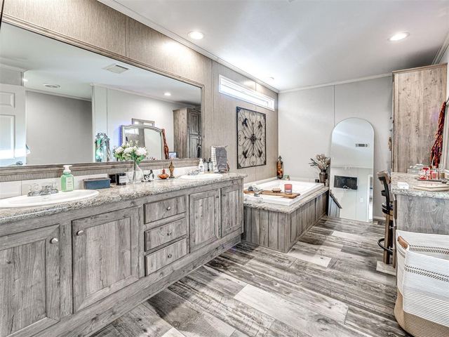 1916 SE 138th Avenue, Norman, OK 73026