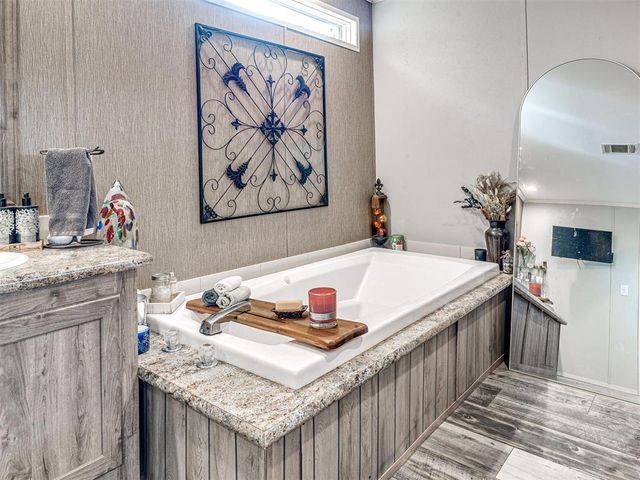 1916 SE 138th Avenue, Norman, OK 73026