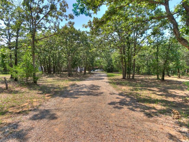 1916 SE 138th Avenue, Norman, OK 73026