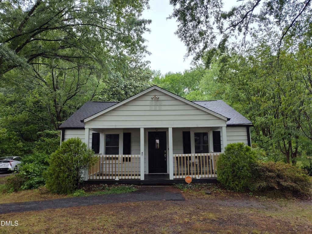 808 Glenco Road, Durham, NC 27703