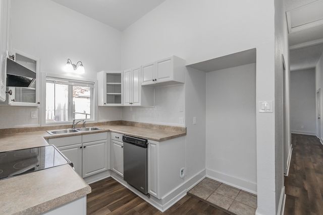505 N Lamar Street, Weatherford, TX 76086