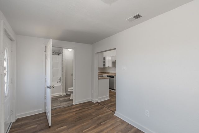 505 N Lamar Street, Weatherford, TX 76086