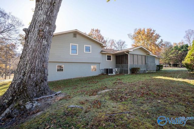 6502 Banks Drive, Fort Payne, AL 35967