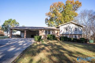 6502 Banks Drive, Fort Payne, AL 35967