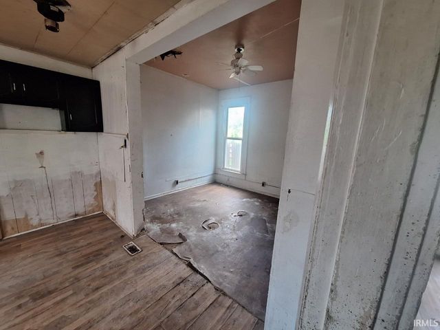 2209 E Lynn Street, Anderson, IN 46016