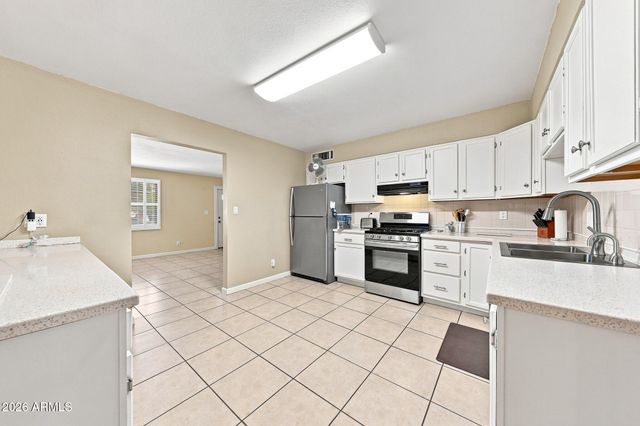 2217 E ACOMA Drive, Phoenix, AZ 85022