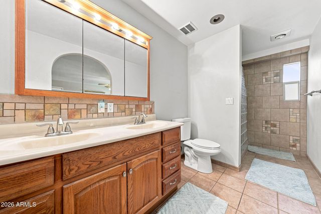 2217 E ACOMA Drive, Phoenix, AZ 85022