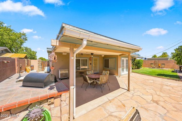 2217 E ACOMA Drive, Phoenix, AZ 85022