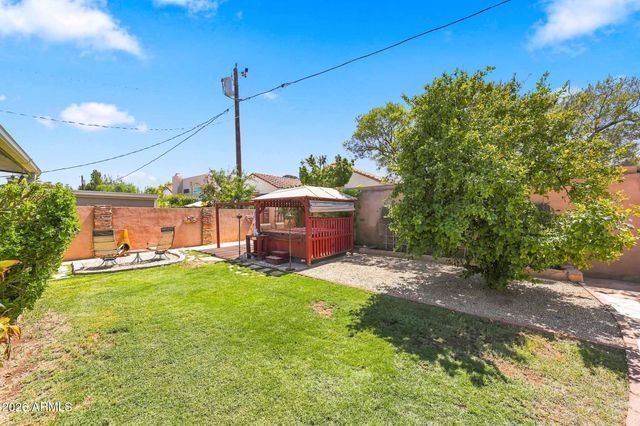 2217 E ACOMA Drive, Phoenix, AZ 85022