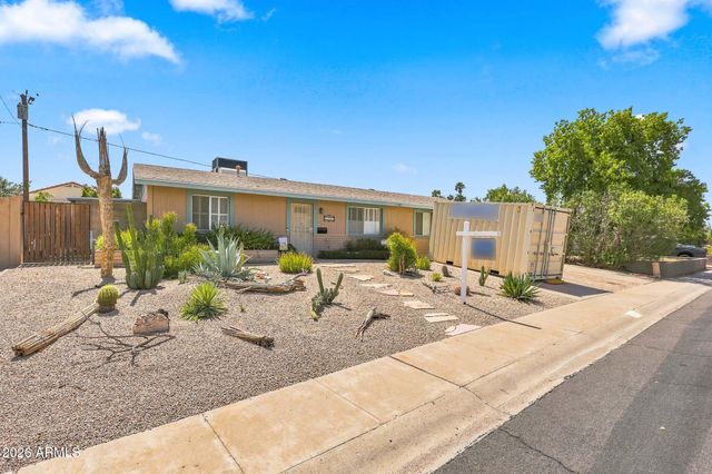 2217 E ACOMA Drive, Phoenix, AZ 85022