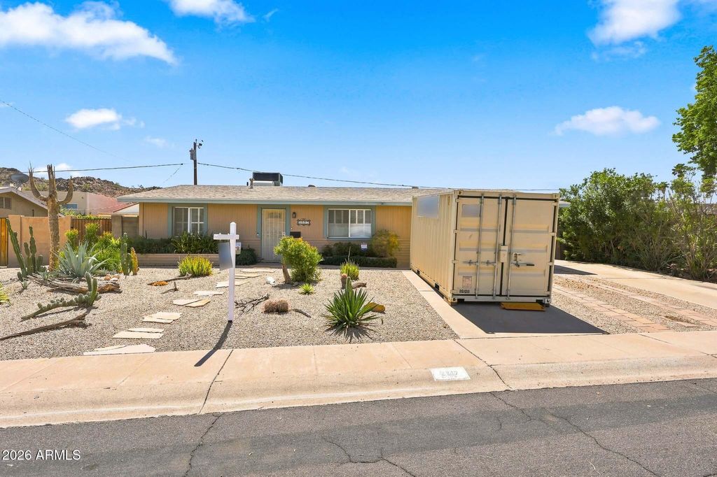 2217 E ACOMA Drive, Phoenix, AZ 85022 — photo 5