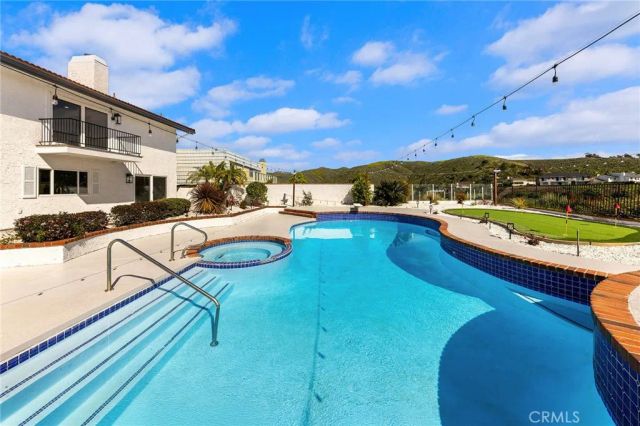 27001 Calle Esperanza, San Juan Capistrano, CA 92675