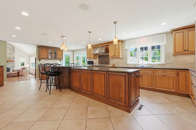 45 Massasoit Drive, North Attleboro, MA 02760