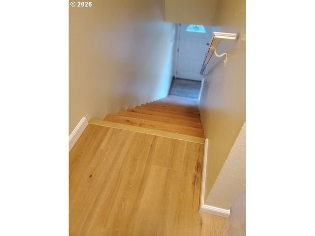 1607 Ne 26TH Ave, Portland, OR 97232