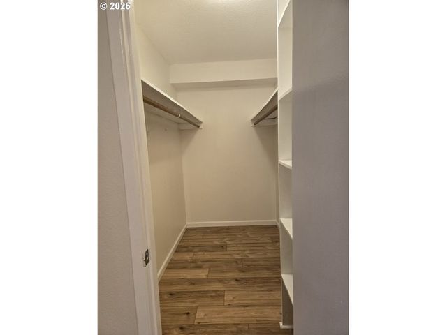 1607 Ne 26TH Ave, Portland, OR 97232