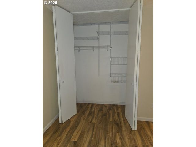 1607 Ne 26TH Ave, Portland, OR 97232
