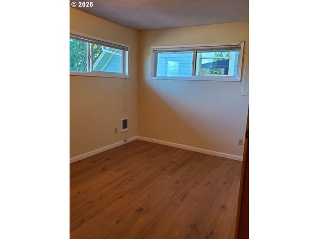 1607 Ne 26TH Ave, Portland, OR 97232
