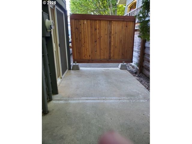 1607 Ne 26TH Ave, Portland, OR 97232