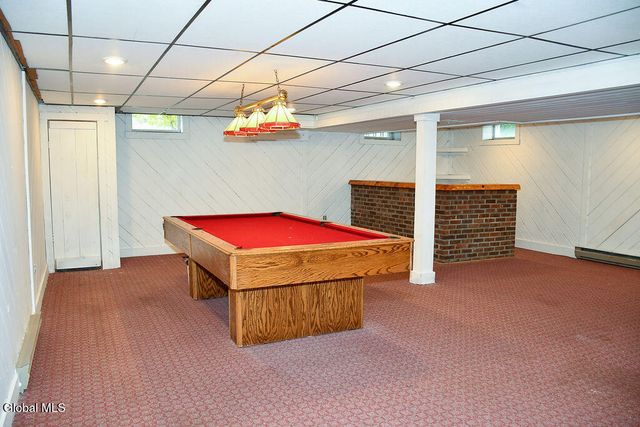 15 Delta Boulevard, Colonie, NY 12047