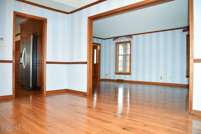 15 Delta Boulevard, Colonie, NY 12047