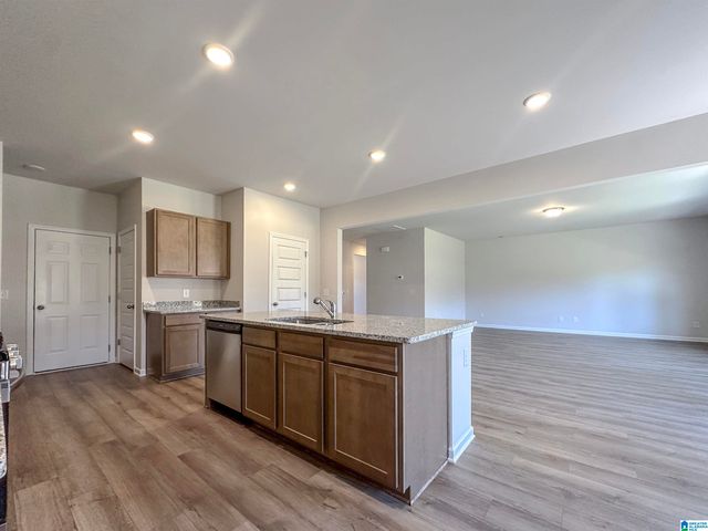 9316 BRUNSWICK AVENUE, Kimberly, AL 35091